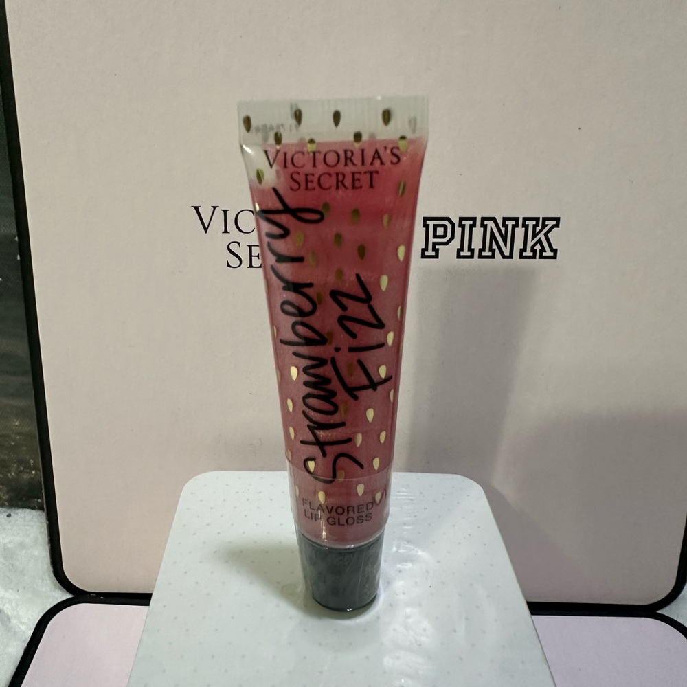 New Sealed Victorias Secret Flavored Lip Gloss Tube Strawberry Fizz